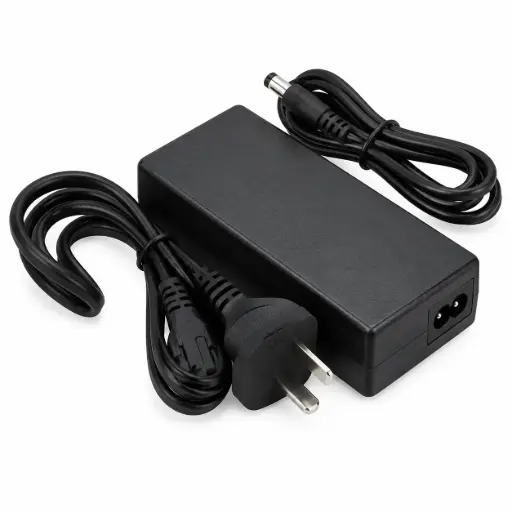 [151] FUENTE 5 AMP 12V